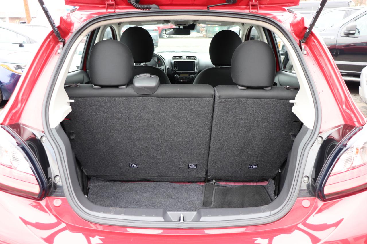 Mitsubishi Mirage ES CVT 2024