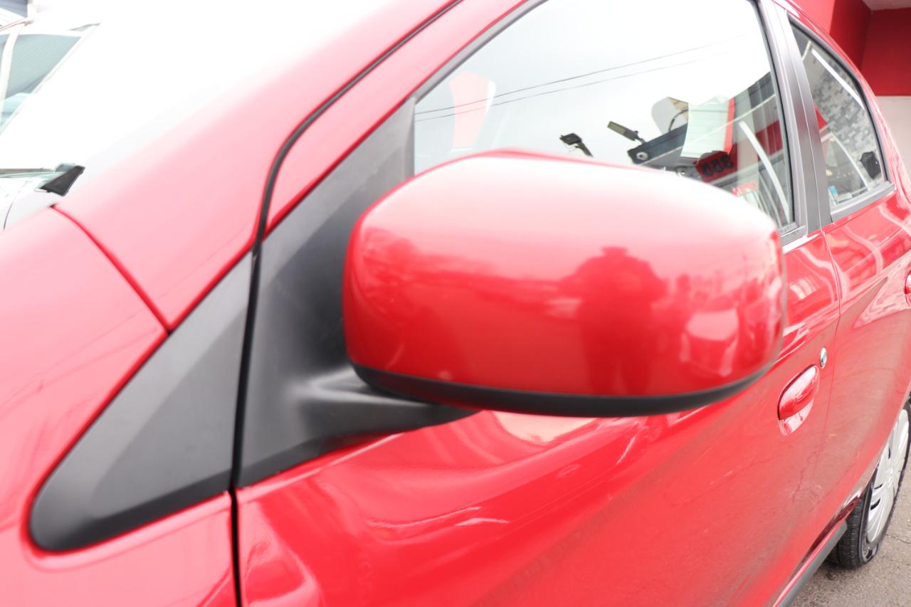 Mitsubishi Mirage ES CVT 2024