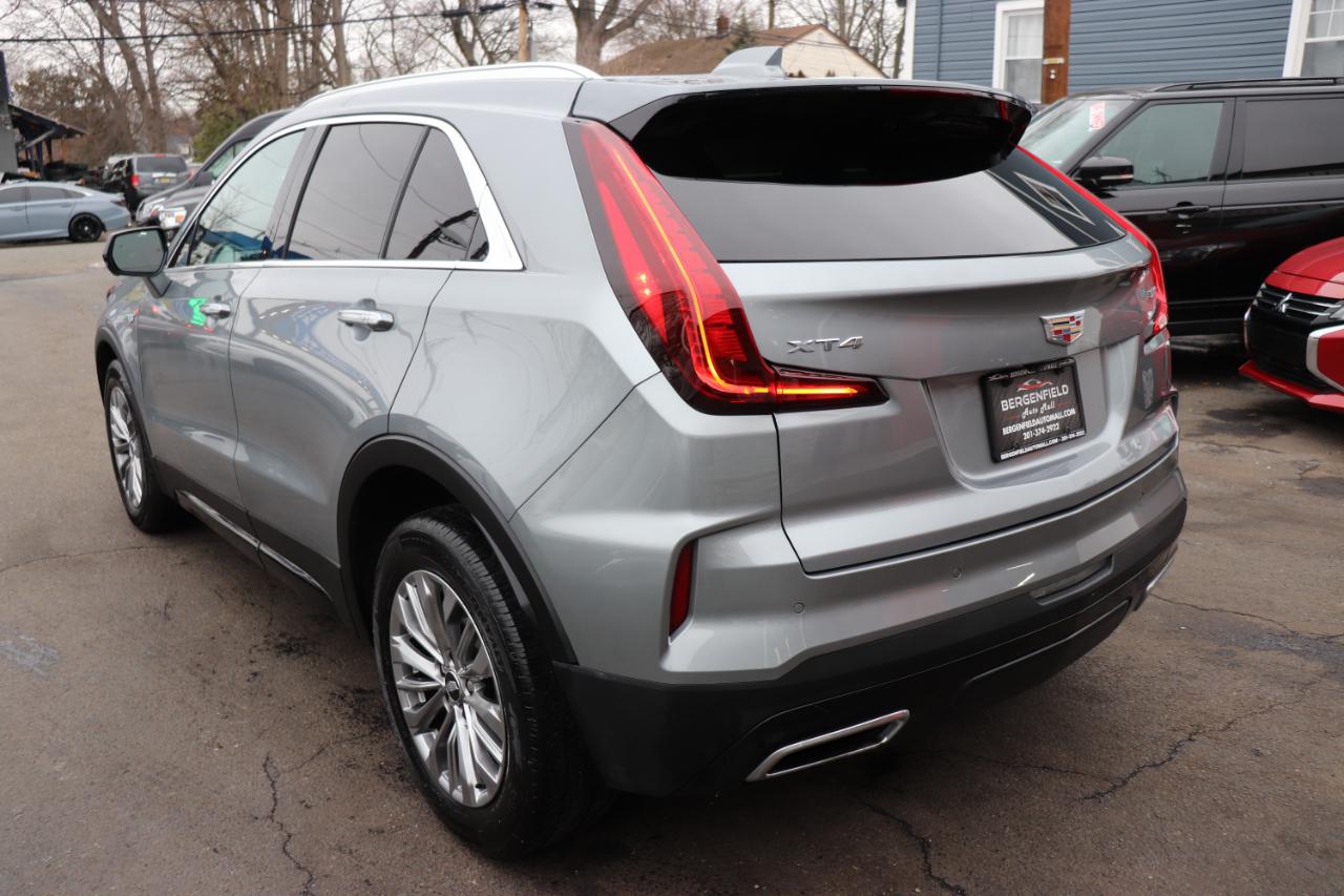 Cadillac XT4 FWD 4dr Premium Luxury 2025