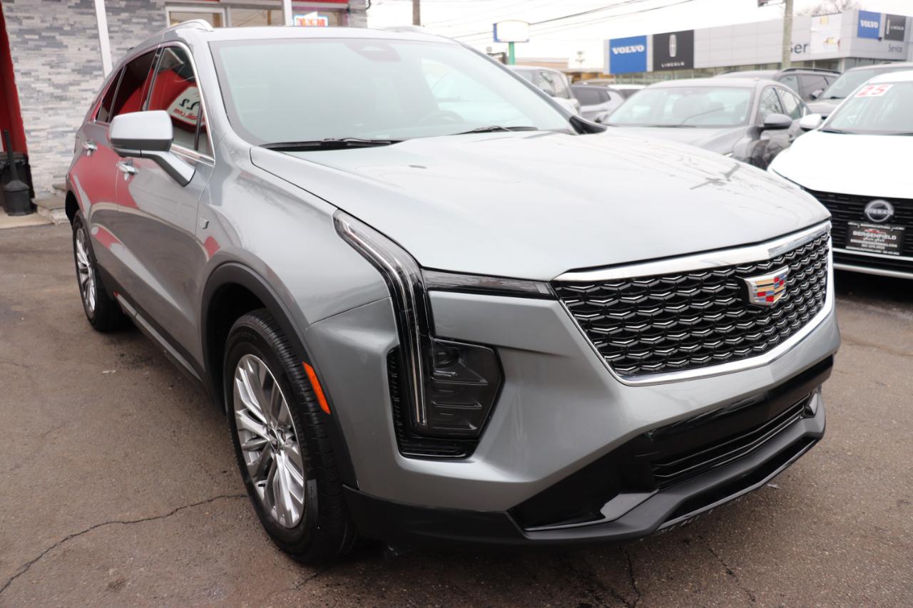 Cadillac XT4 FWD 4dr Premium Luxury 2025
