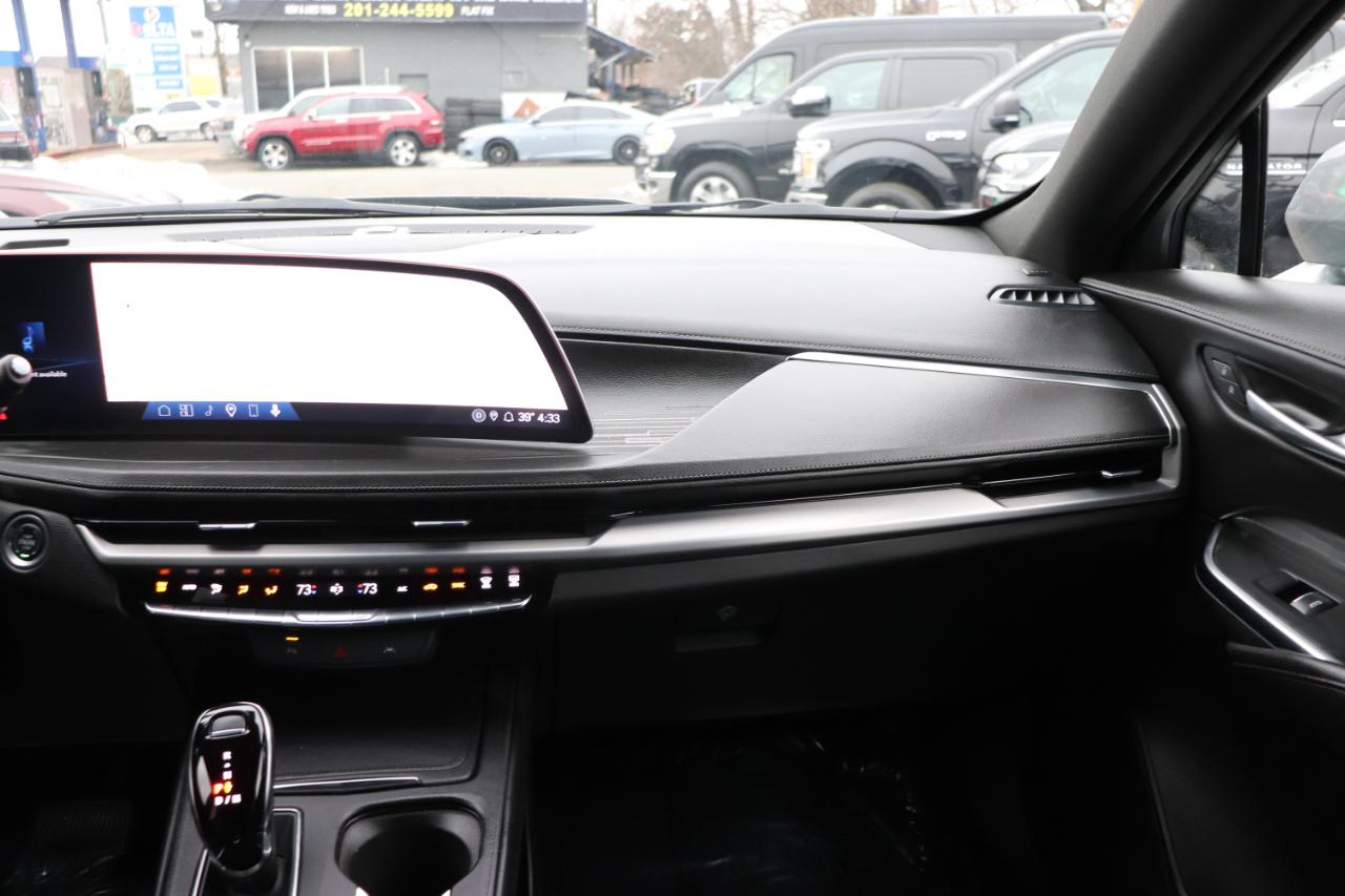 Cadillac XT4 FWD 4dr Premium Luxury 2025