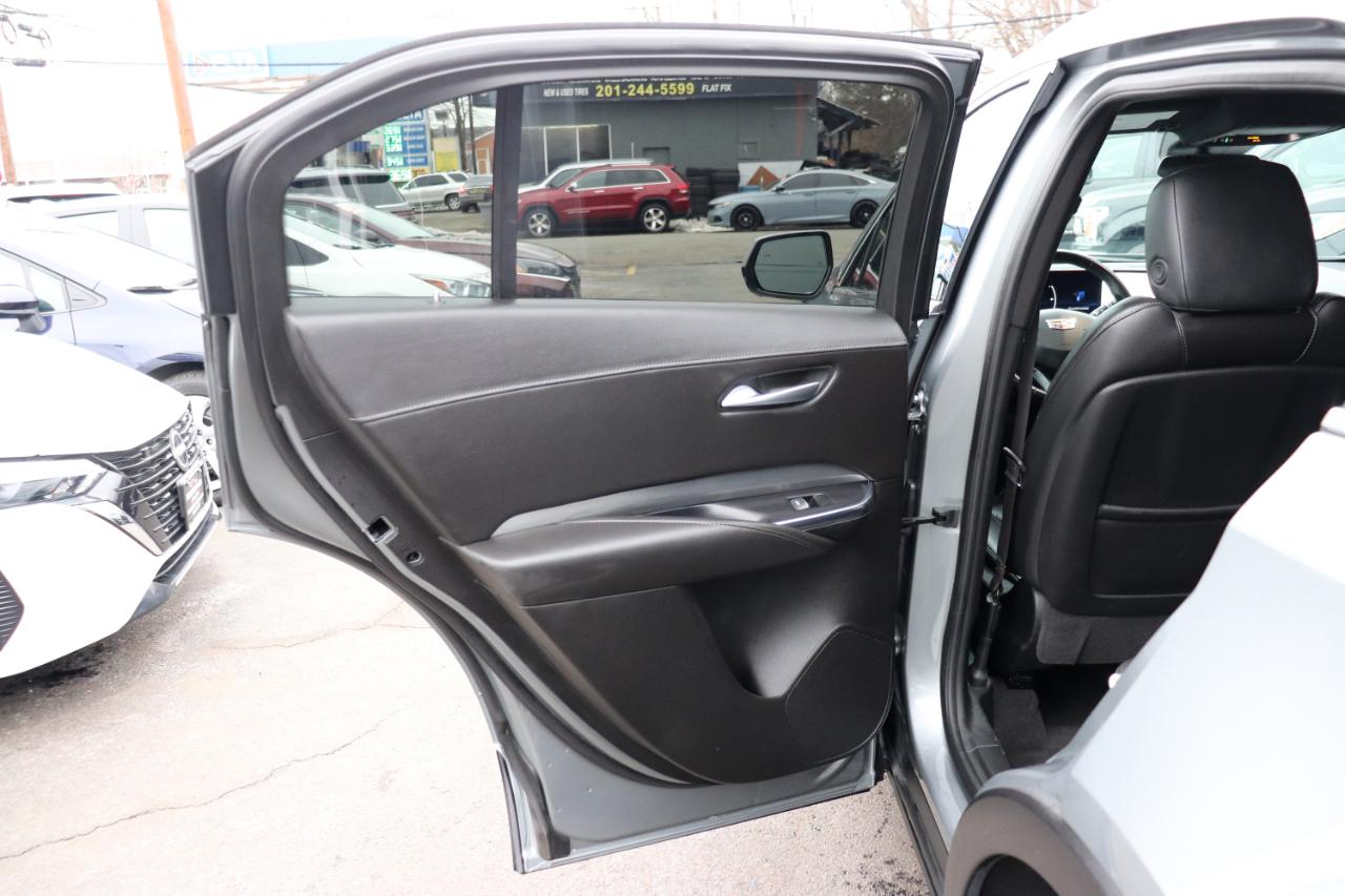 Cadillac XT4 FWD 4dr Premium Luxury 2025