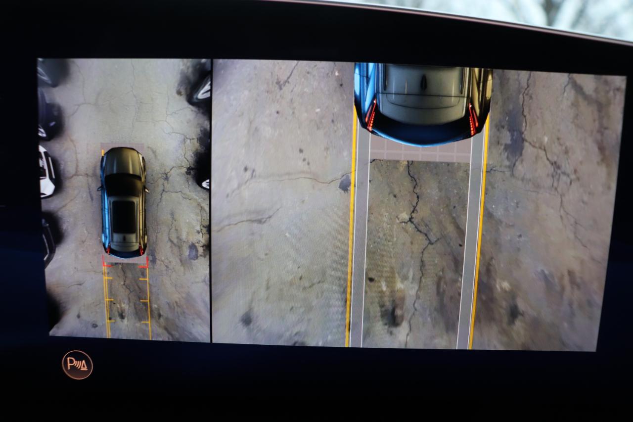 Cadillac XT4 FWD 4dr Premium Luxury 2025