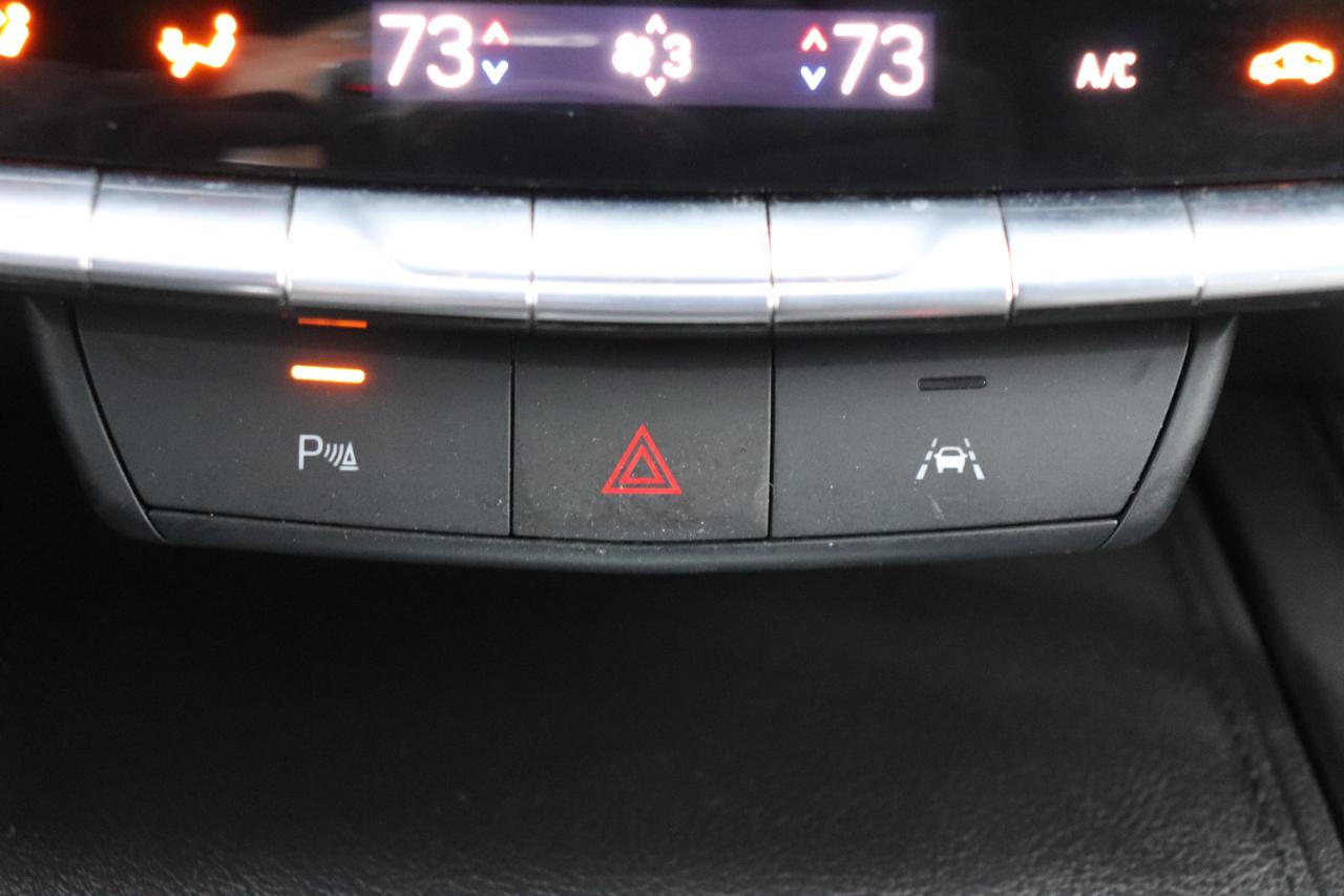 Cadillac XT4 FWD 4dr Premium Luxury 2025