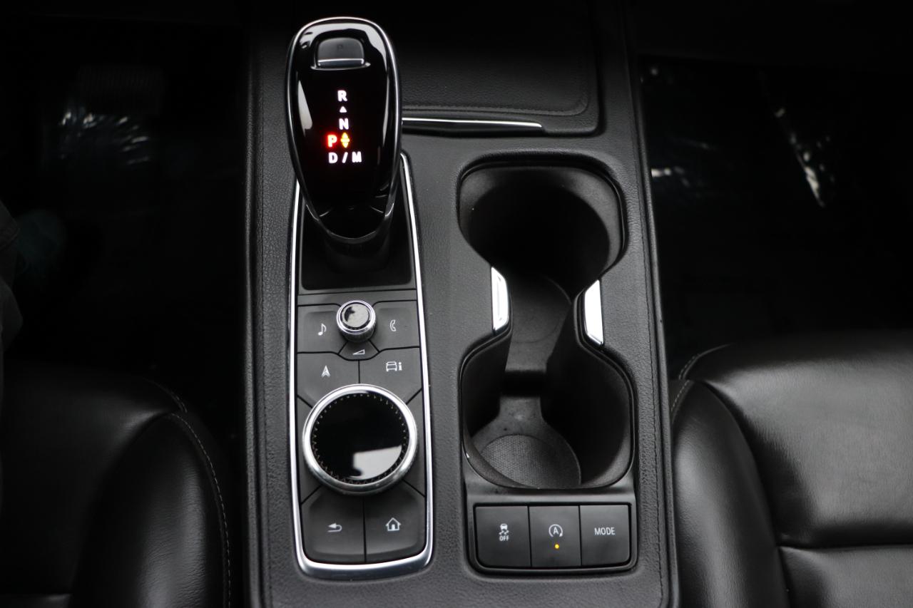 Cadillac XT4 FWD 4dr Premium Luxury 2025