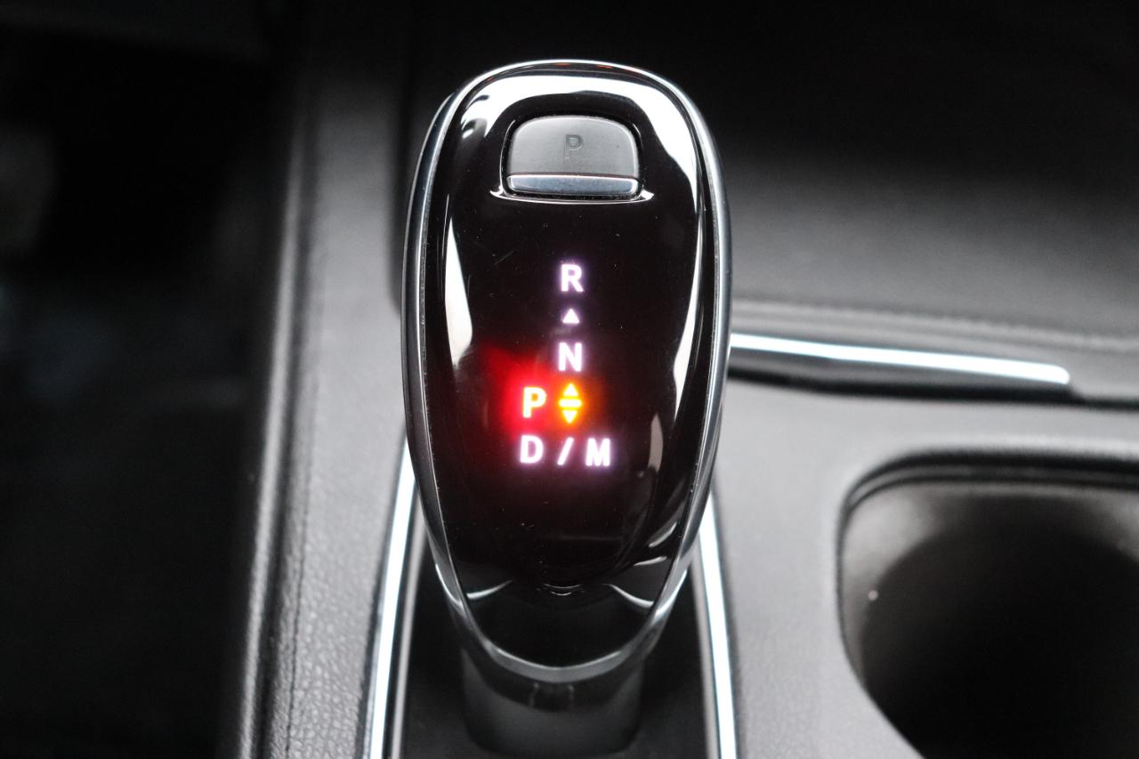 Cadillac XT4 FWD 4dr Premium Luxury 2025