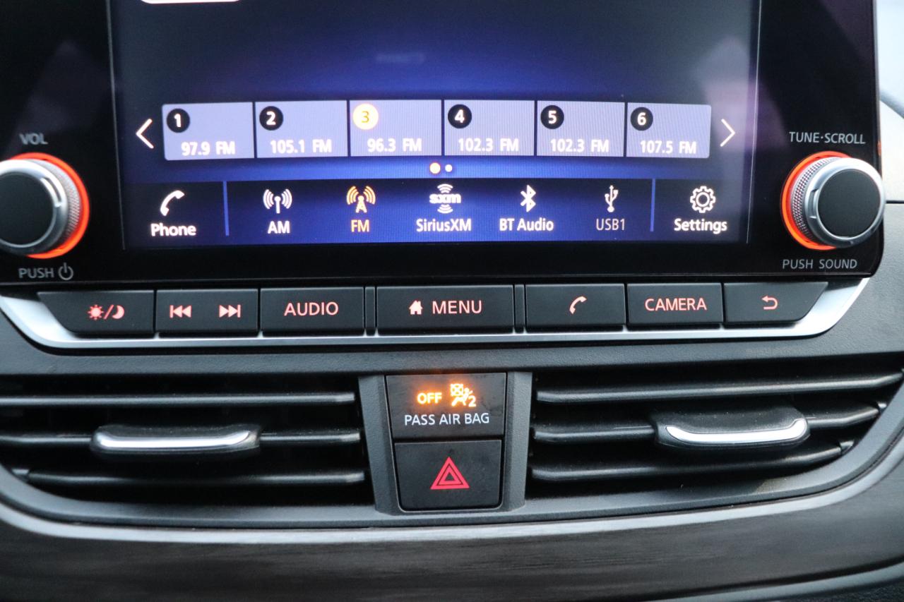 Nissan Altima 2.5 SV Sedan 2024