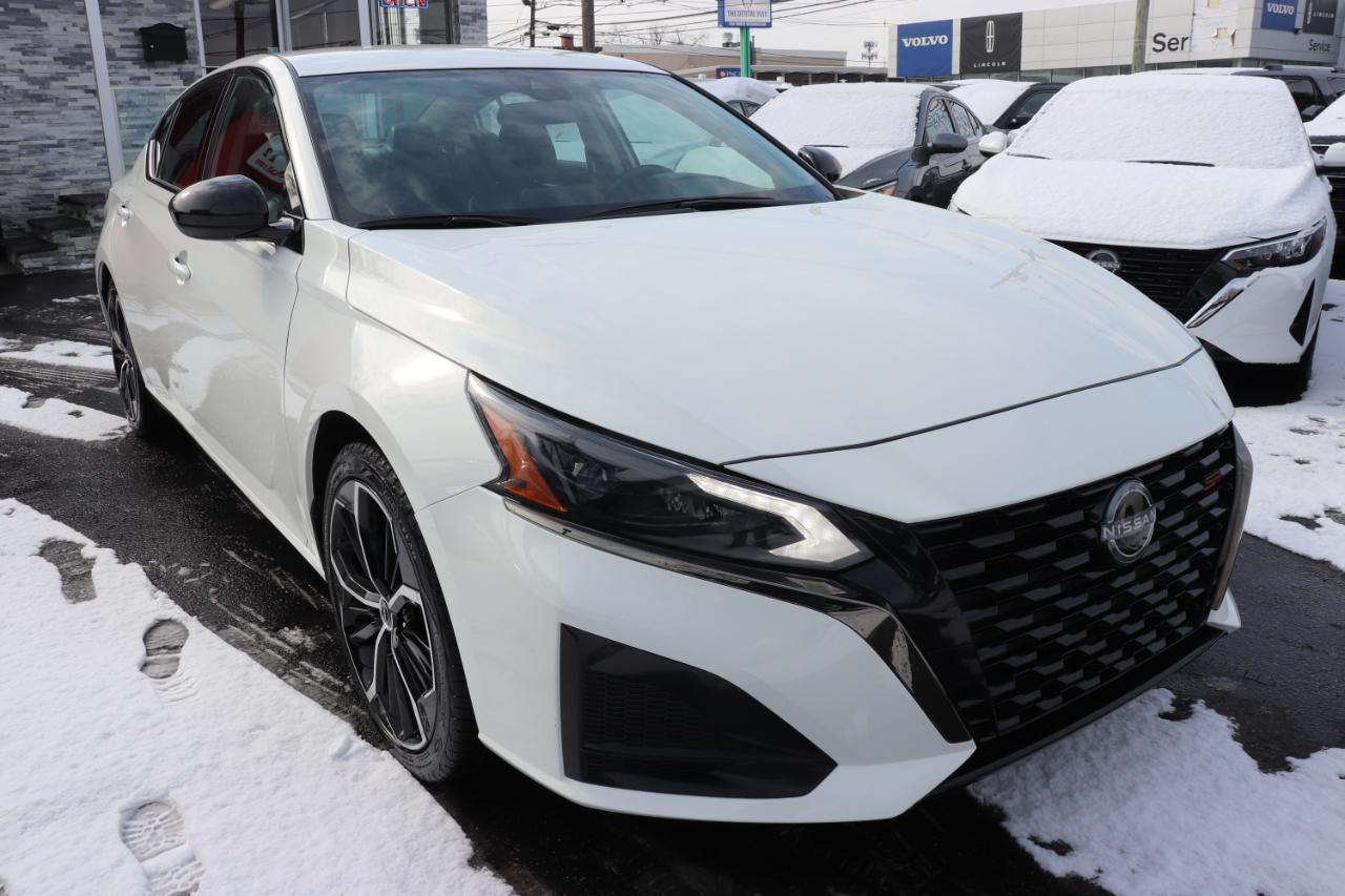 Nissan Altima 2.5 SR Sedan 2024