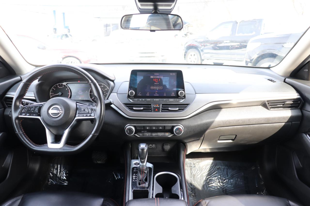 Nissan Altima 2.5 SR Sedan 2024