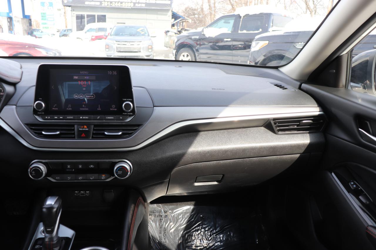 Nissan Altima 2.5 SR Sedan 2024