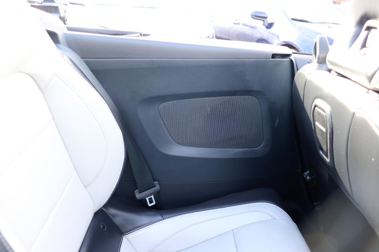 Ford Mustang EcoBoost Convertible 2024