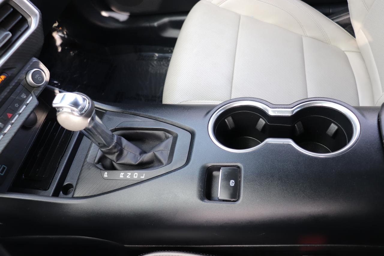 Ford Mustang EcoBoost Convertible 2024