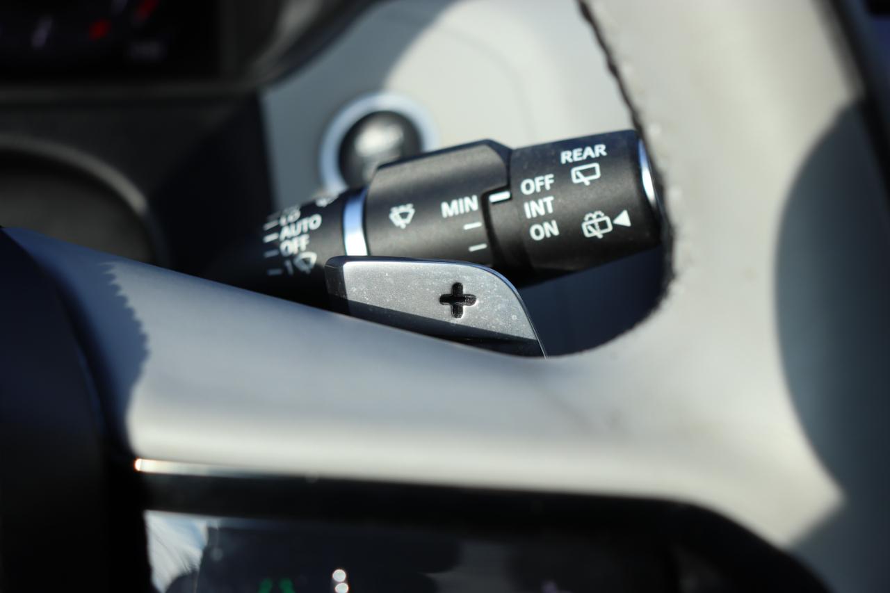 Land Rover Range Rover Velar P250 Dynamic SE 2025