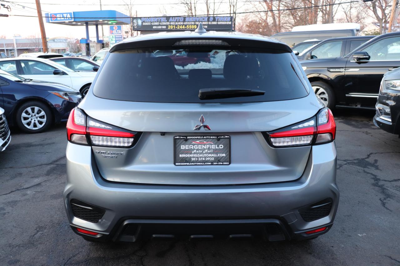 Mitsubishi Outlander Sport ES 2.0 AWC 2025