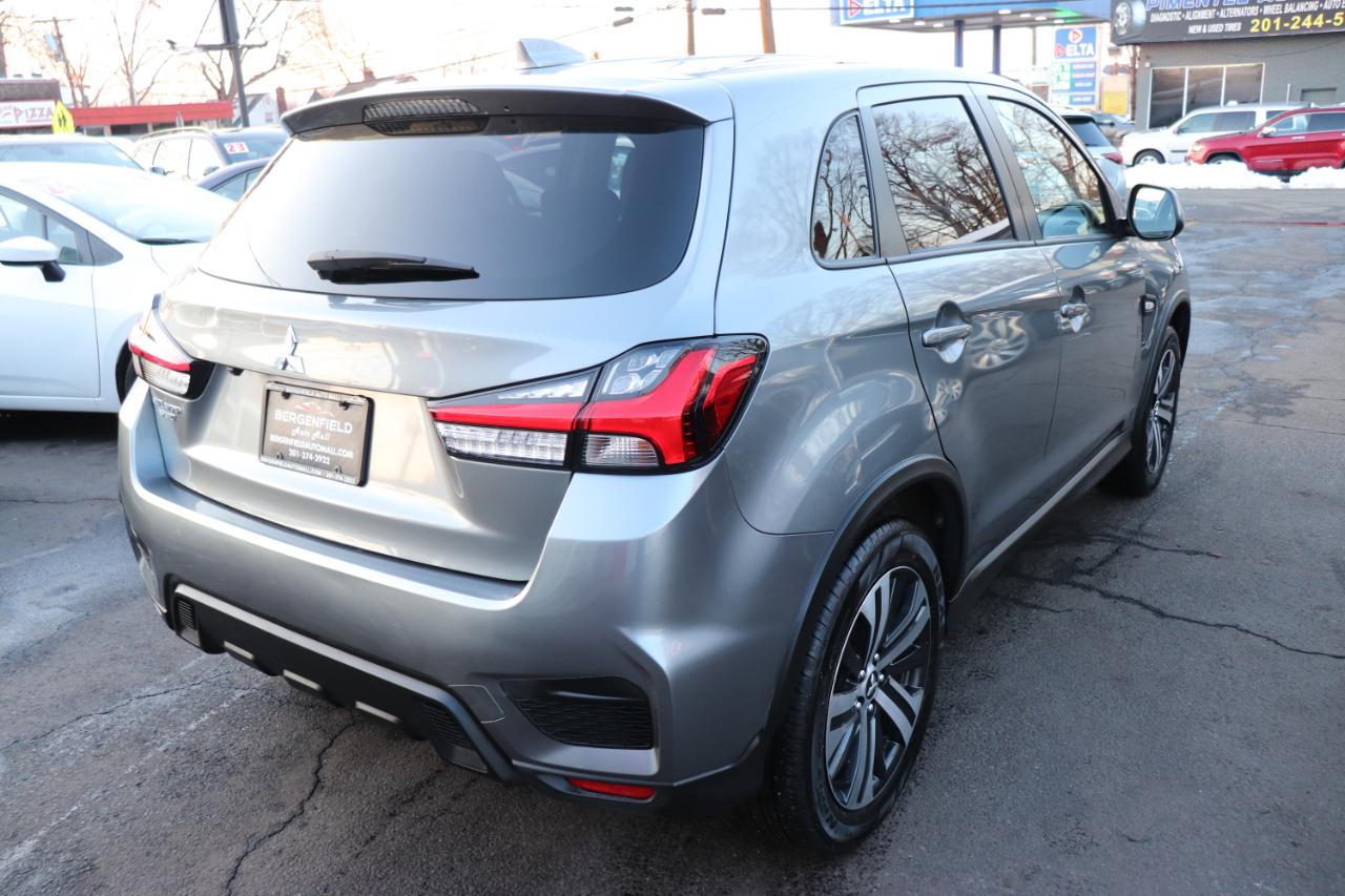 Mitsubishi Outlander Sport ES 2.0 AWC 2025