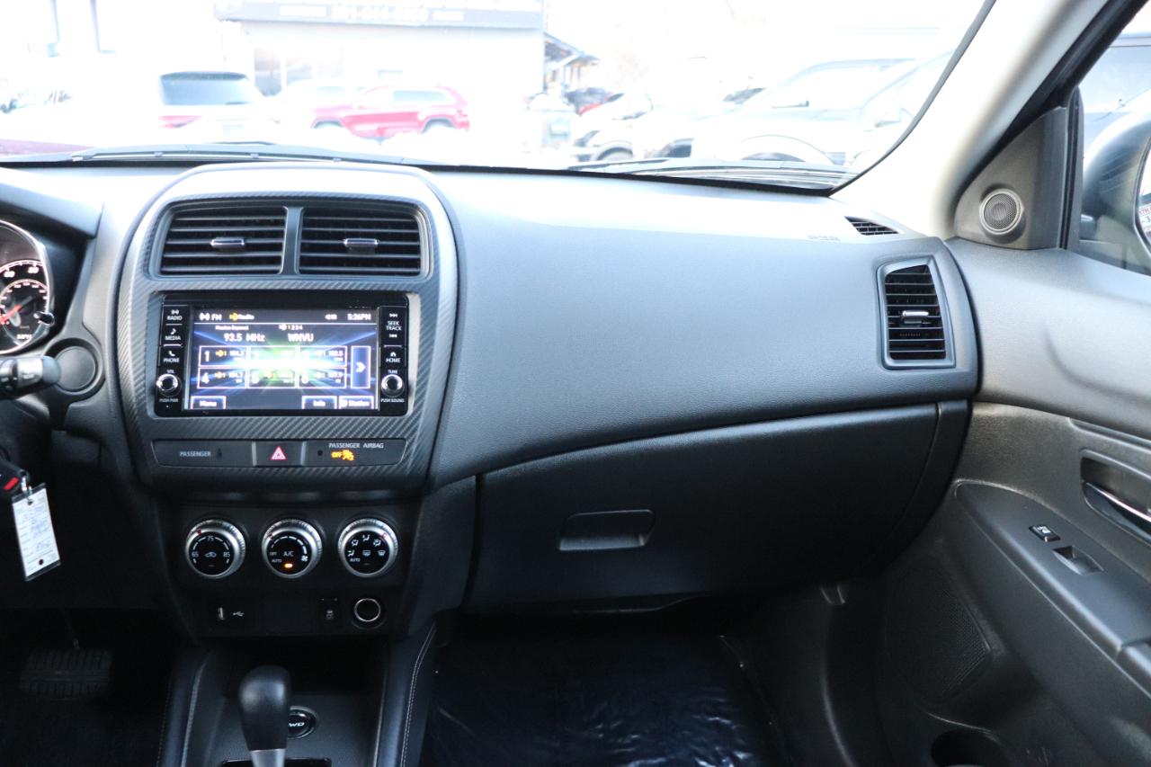 Mitsubishi Outlander Sport ES 2.0 AWC 2025