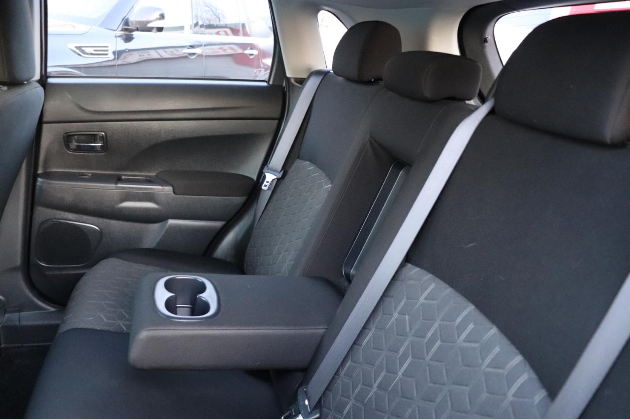 Mitsubishi Outlander Sport ES 2.0 AWC 2025