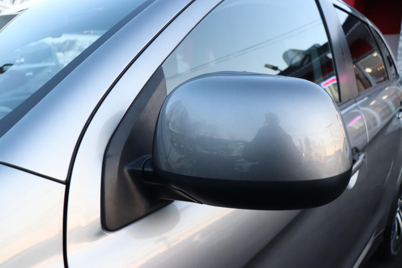 Mitsubishi Outlander Sport ES 2.0 AWC 2025