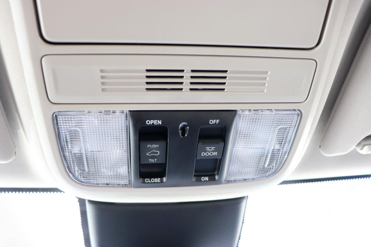 Honda Odyssey EX-L Auto 2025