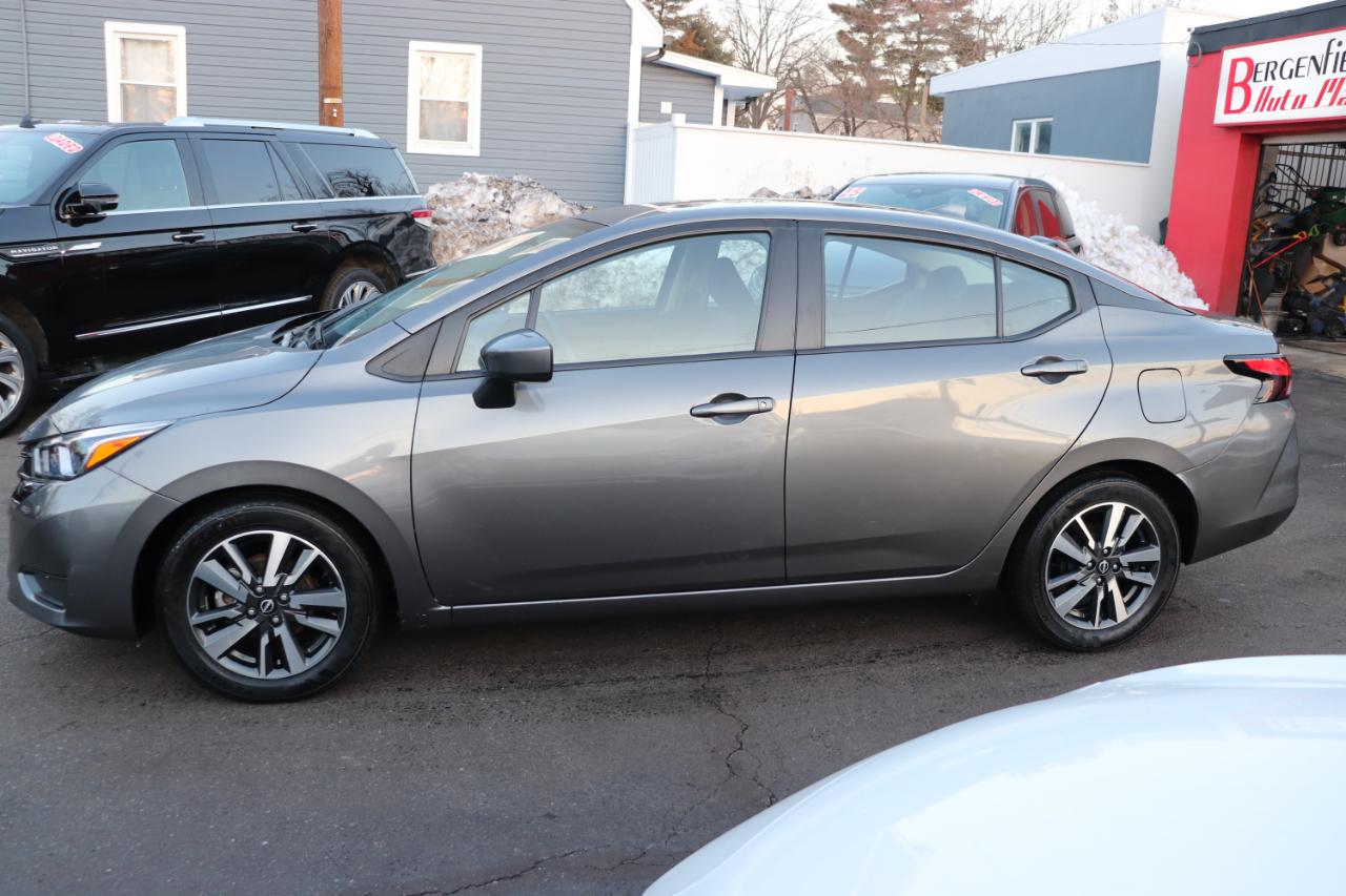 Nissan Versa SV CVT 2024