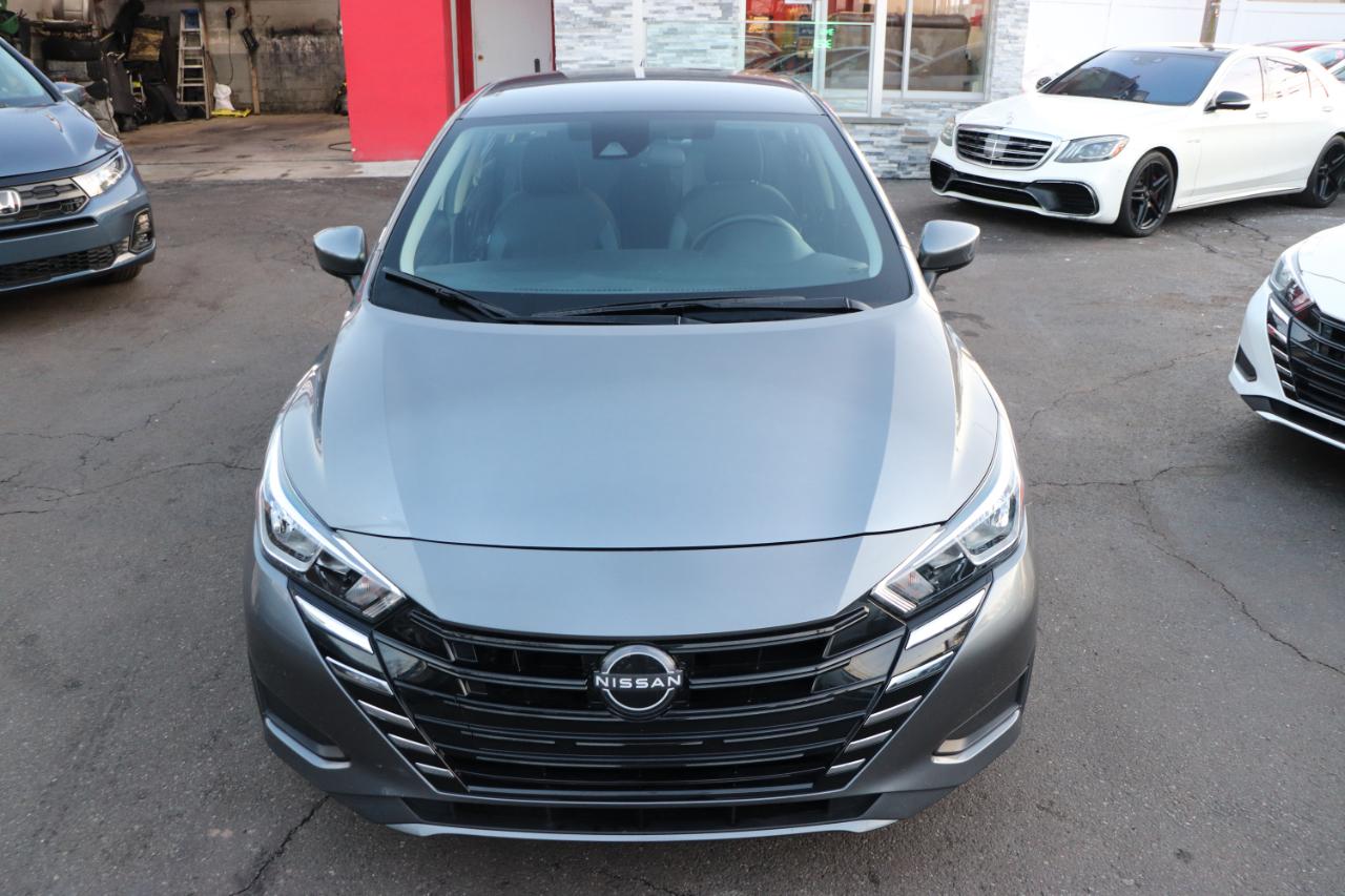 Nissan Versa SV CVT 2024