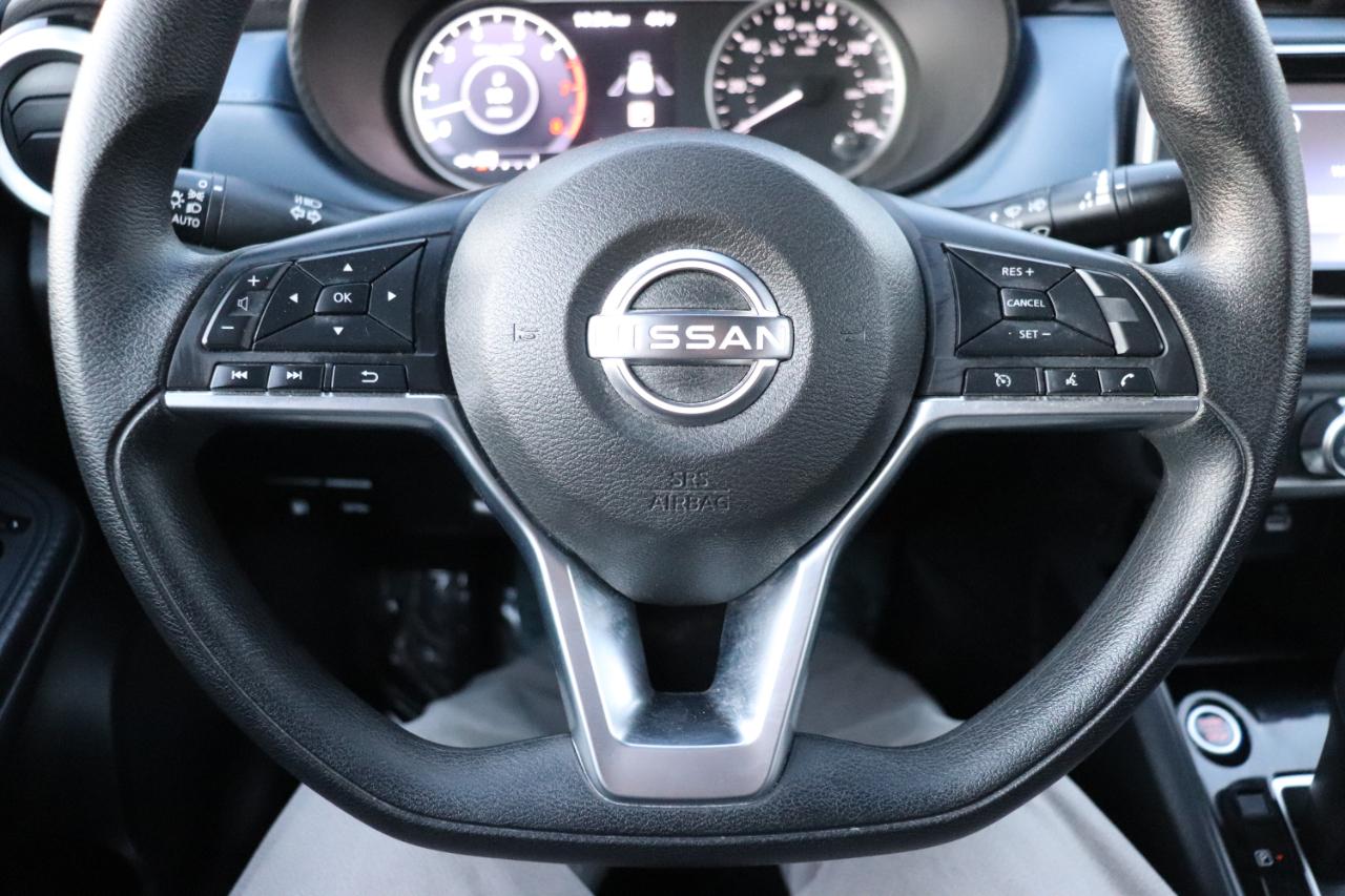 Nissan Versa SV CVT 2024