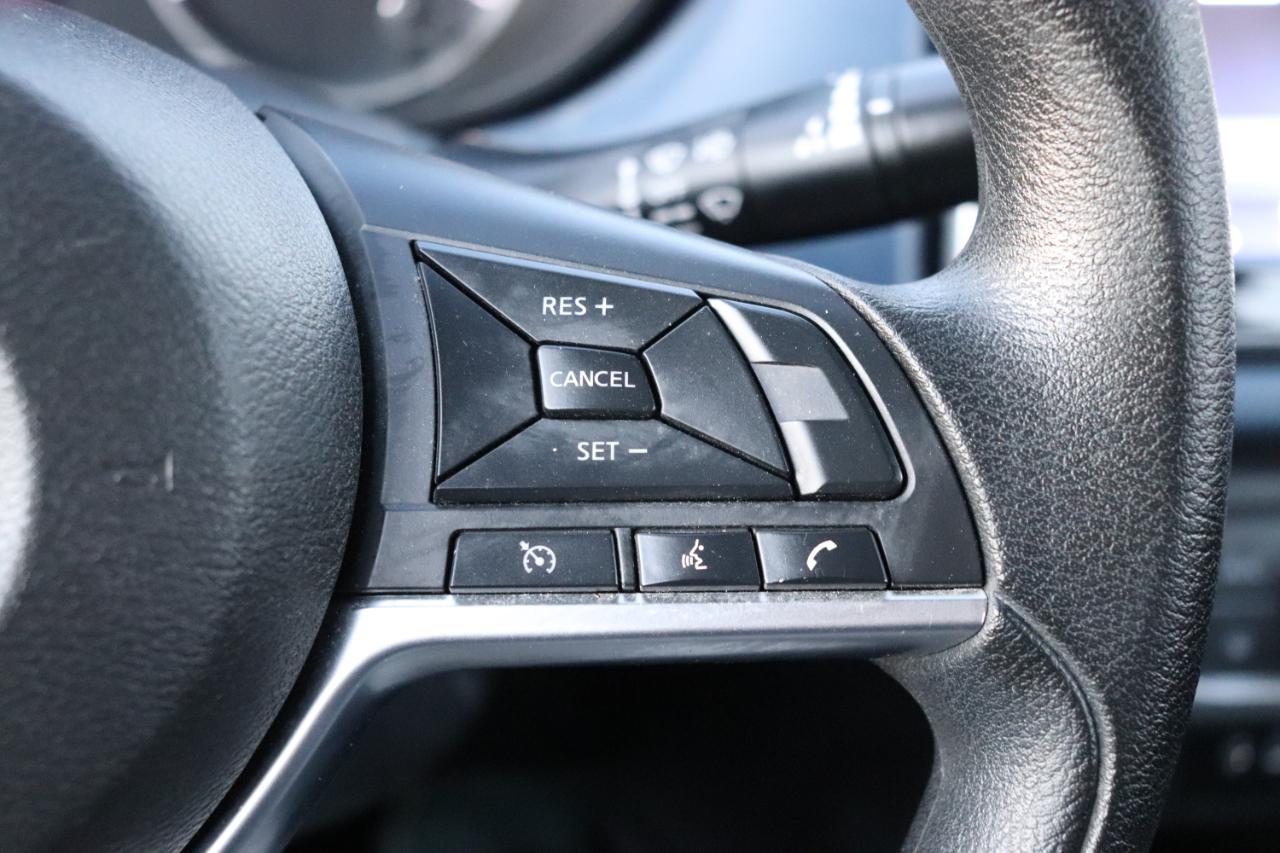 Nissan Versa SV CVT 2024