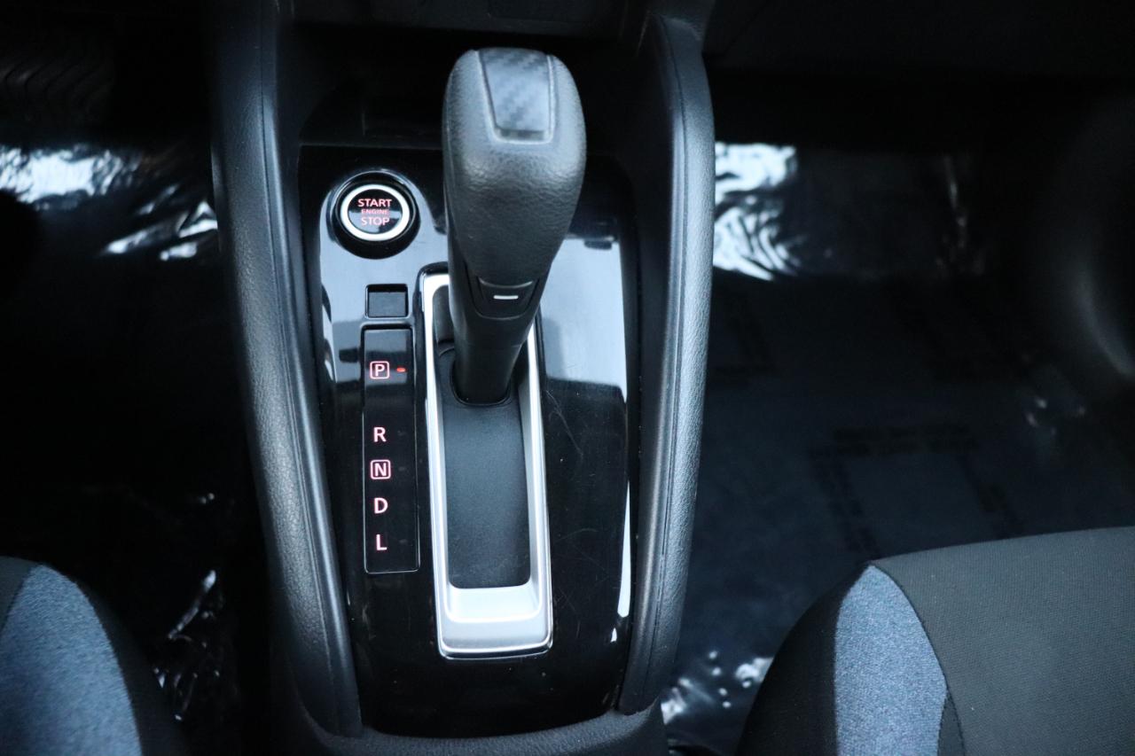 Nissan Versa SV CVT 2024