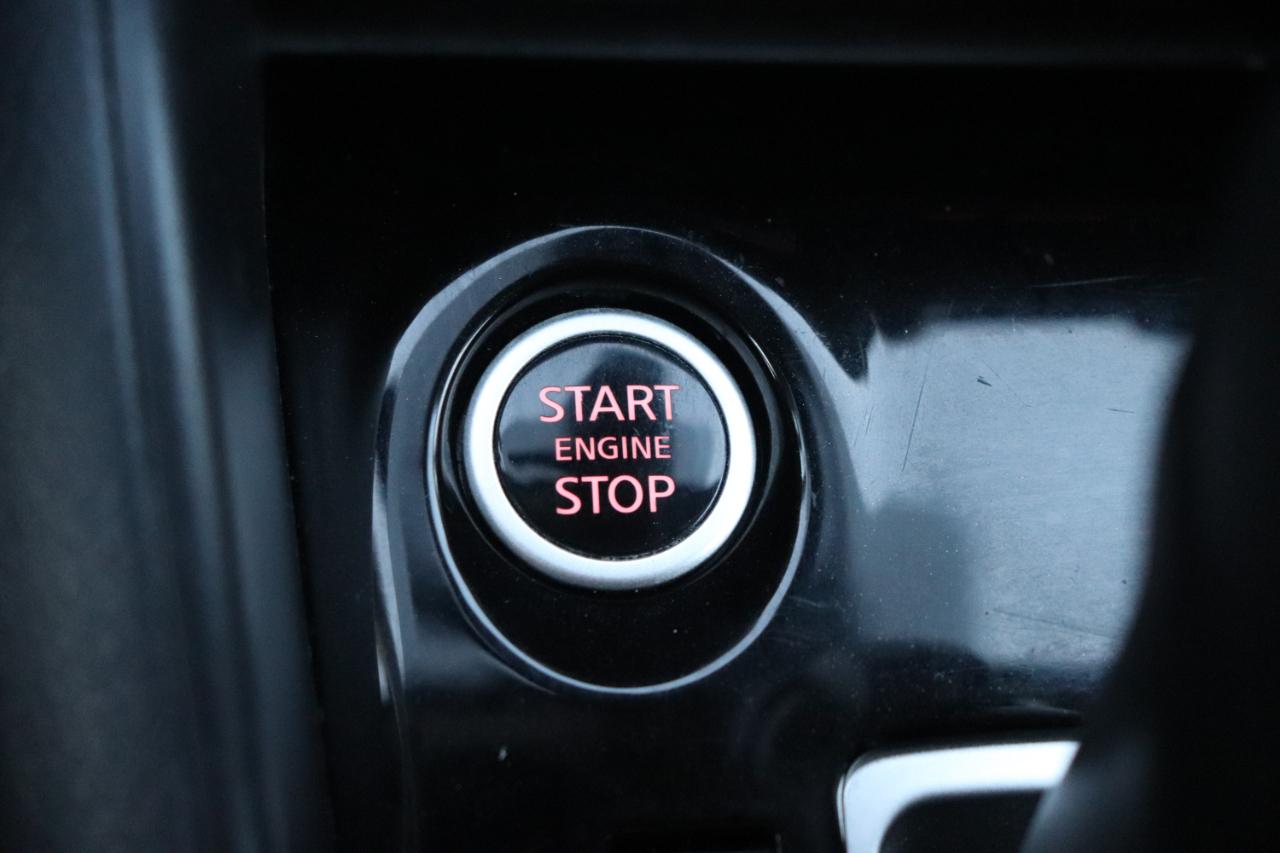 Nissan Versa SV CVT 2024