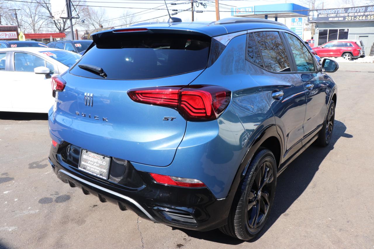 Buick Encore GX AWD 4dr Sport Touring 2024