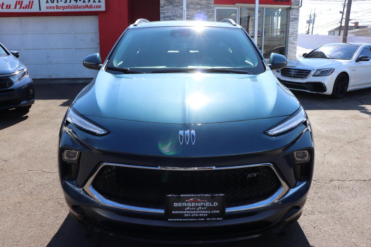 Buick Encore GX AWD 4dr Sport Touring 2024