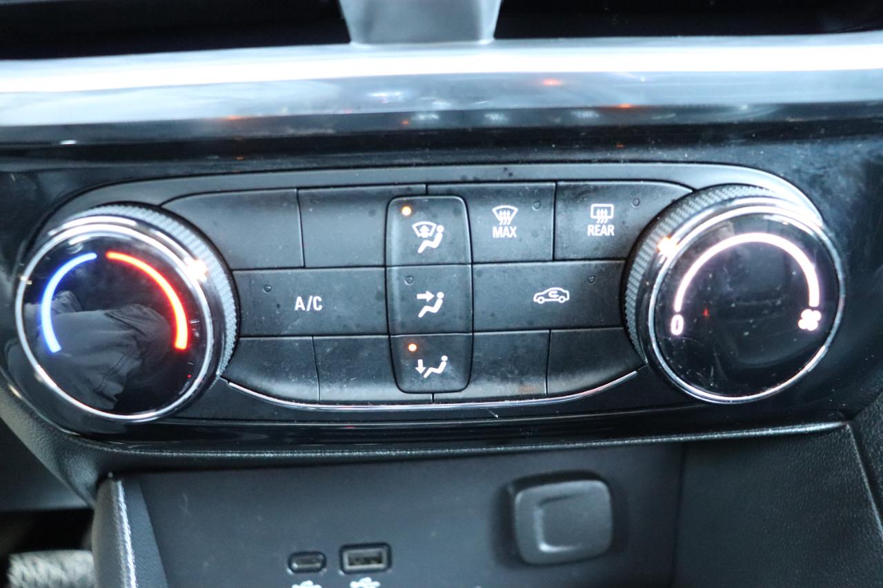 Buick Encore GX AWD 4dr Sport Touring 2024