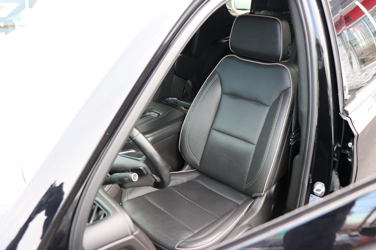 GMC Yukon 4WD 4dr SLT 2024