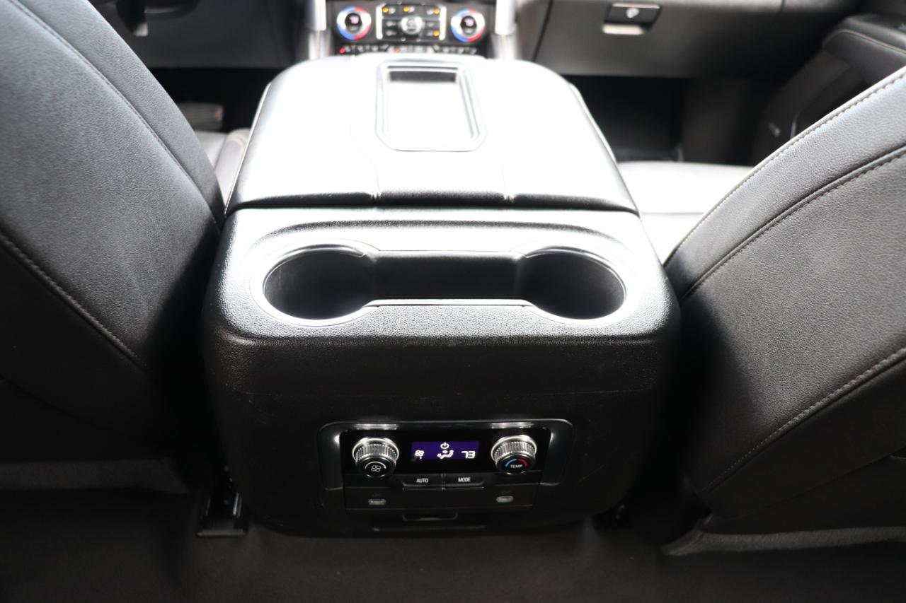 GMC Yukon 4WD 4dr SLT 2024