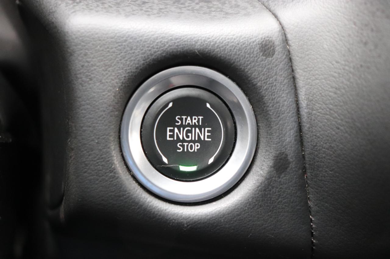 GMC Yukon 4WD 4dr SLT 2024