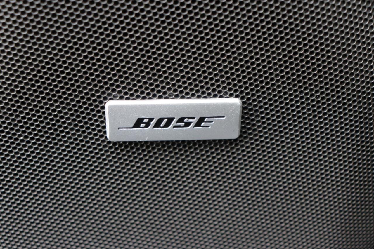 GMC Yukon 4WD 4dr SLT 2024