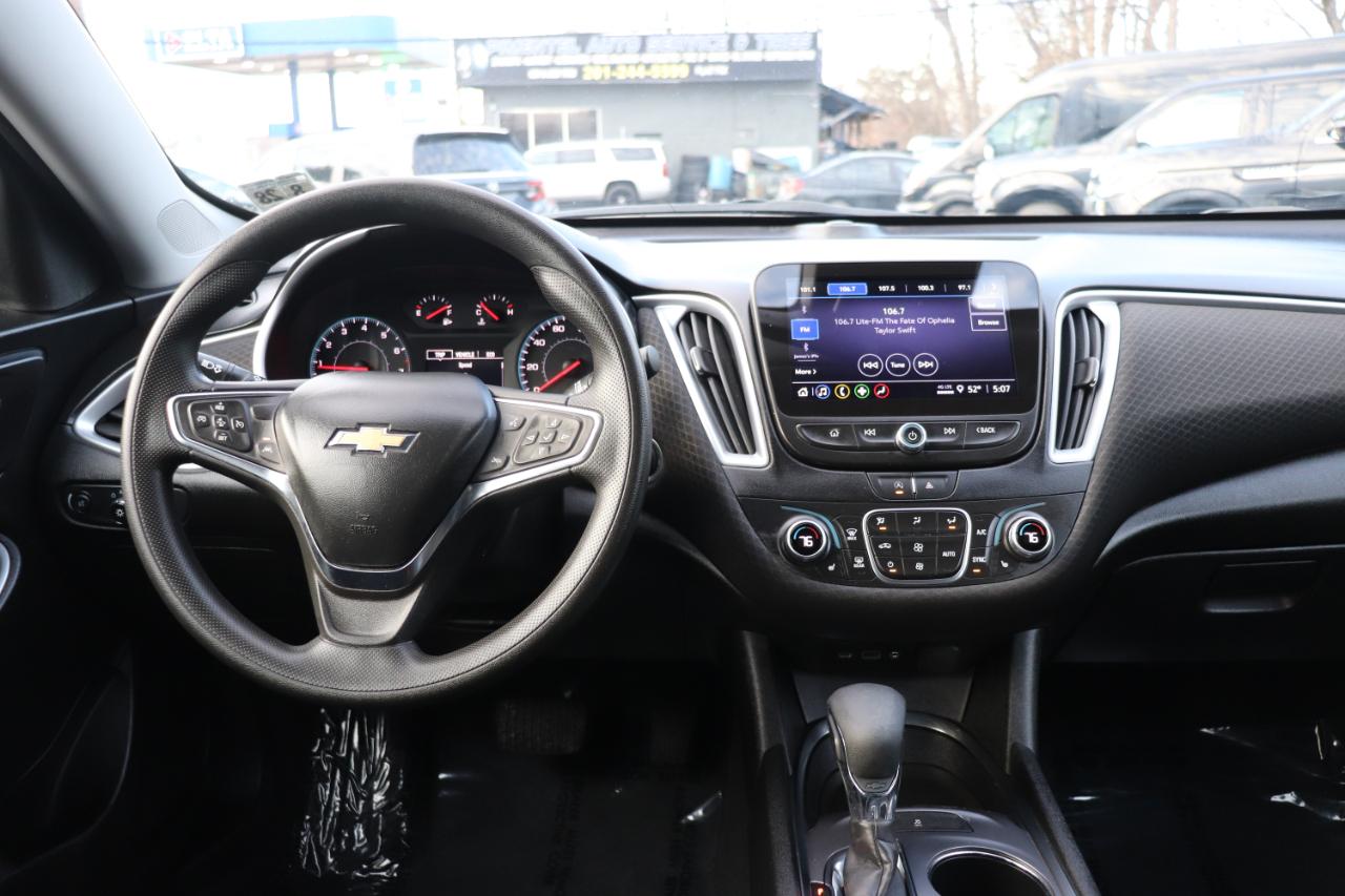 Chevrolet Malibu 4dr Sdn 1LT 2023