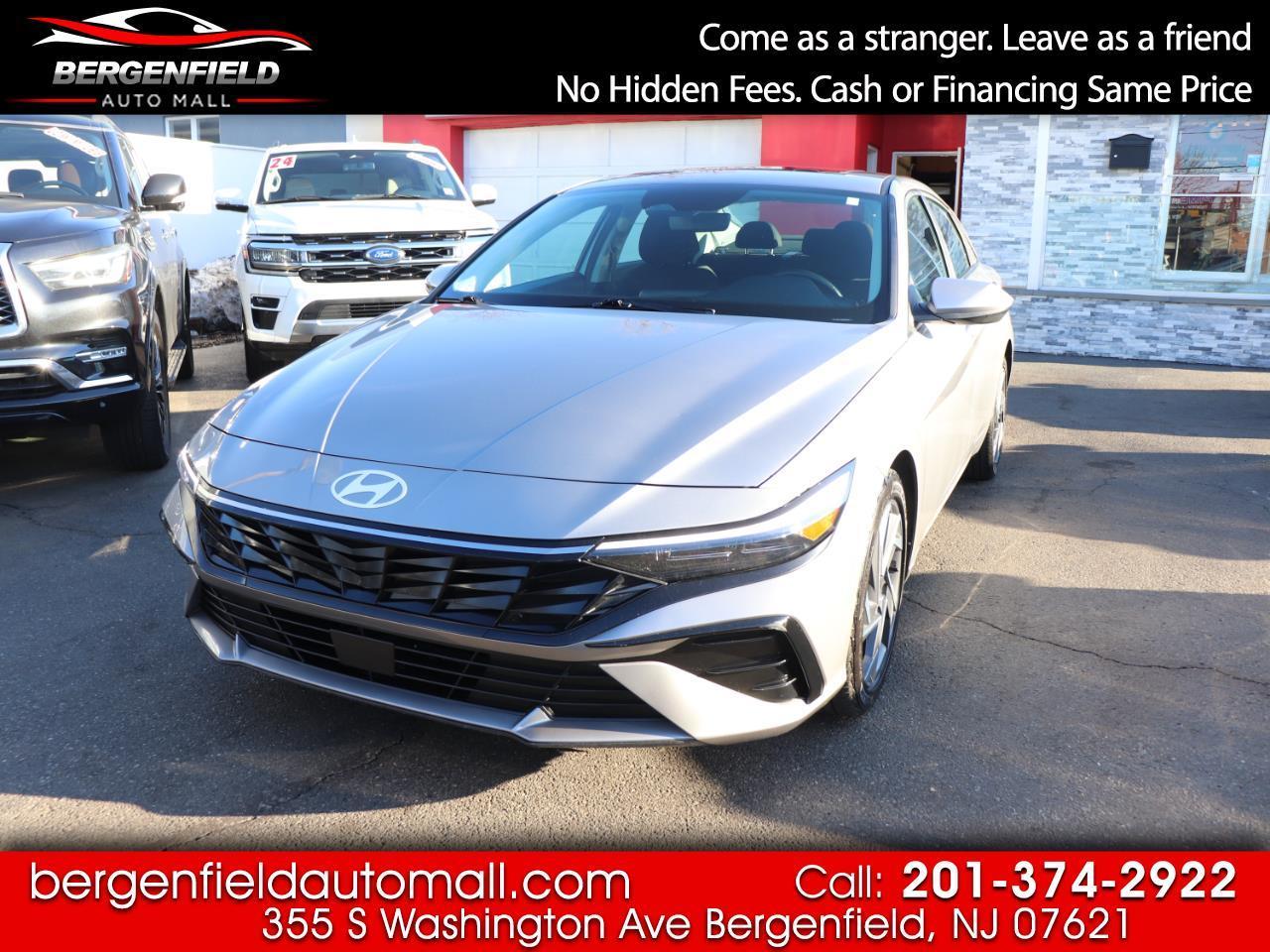 2025 Hyundai Elantra SEL Convenience IVT