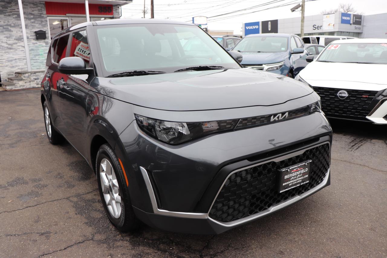 Kia Soul LX IVT 2023