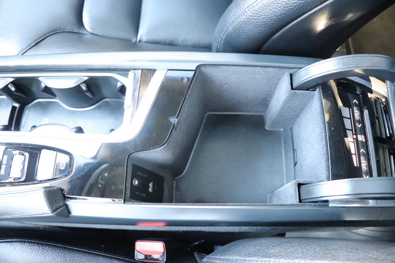 Volvo XC90 AWD 4dr T6 Momentum 2016