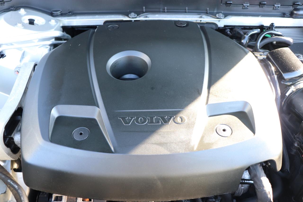 Volvo XC90 AWD 4dr T6 Momentum 2016