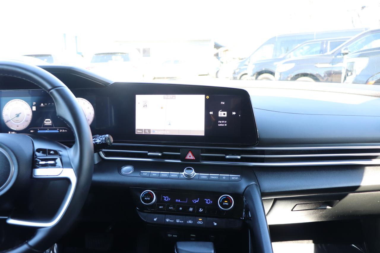 Hyundai Elantra SEL Convenience IVT 2025