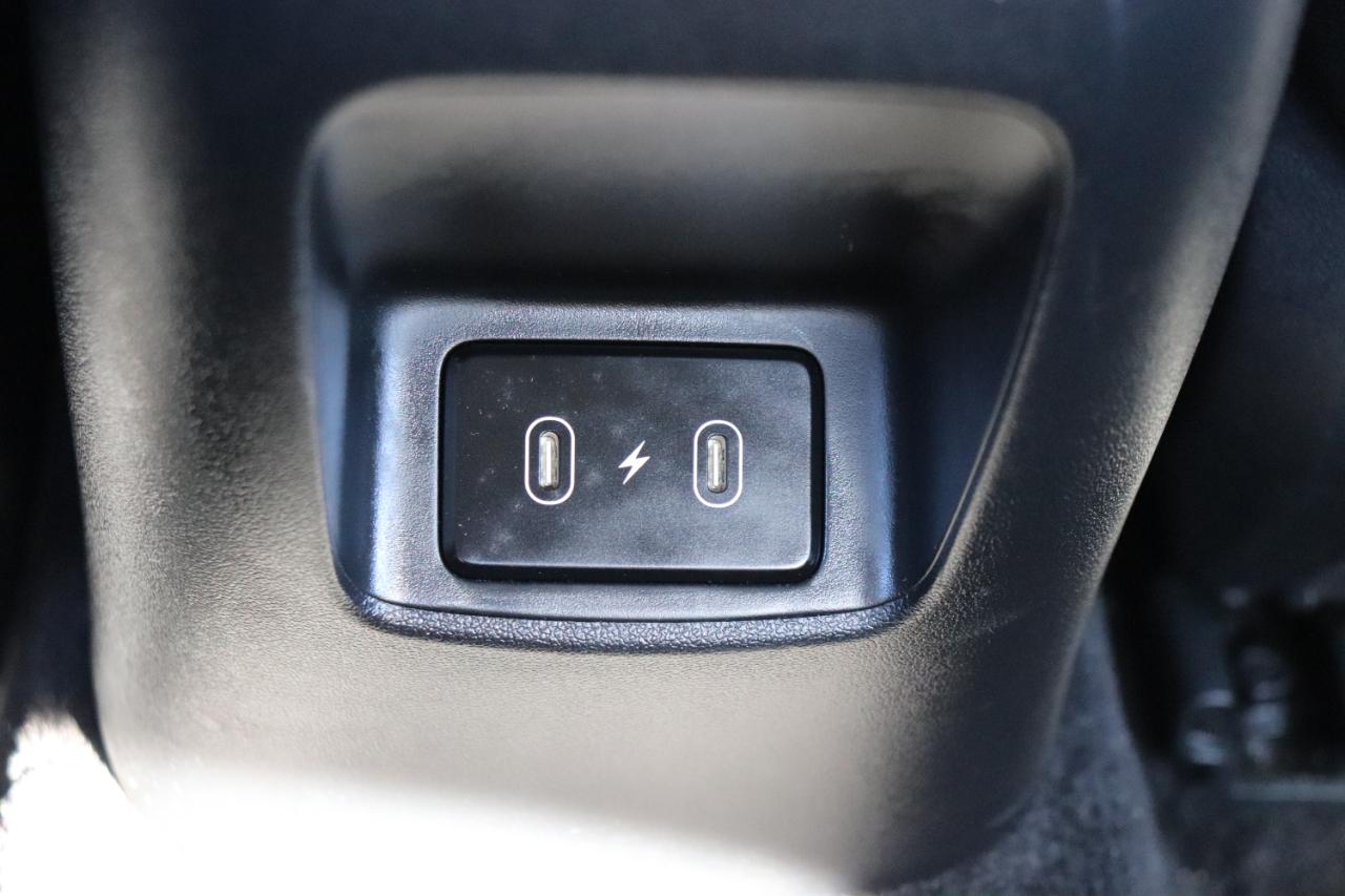 Hyundai Elantra SEL Convenience IVT 2025