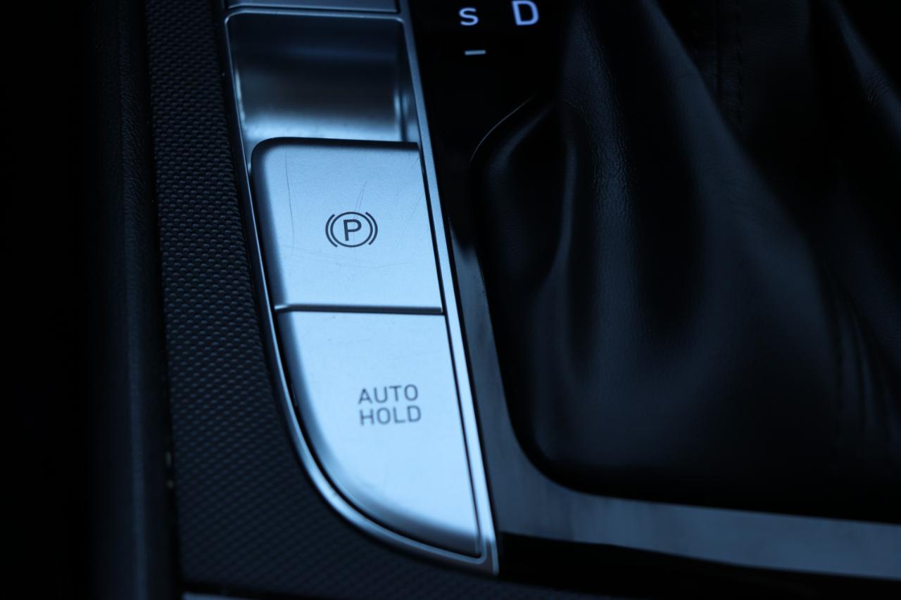 Hyundai Elantra SEL Convenience IVT 2025