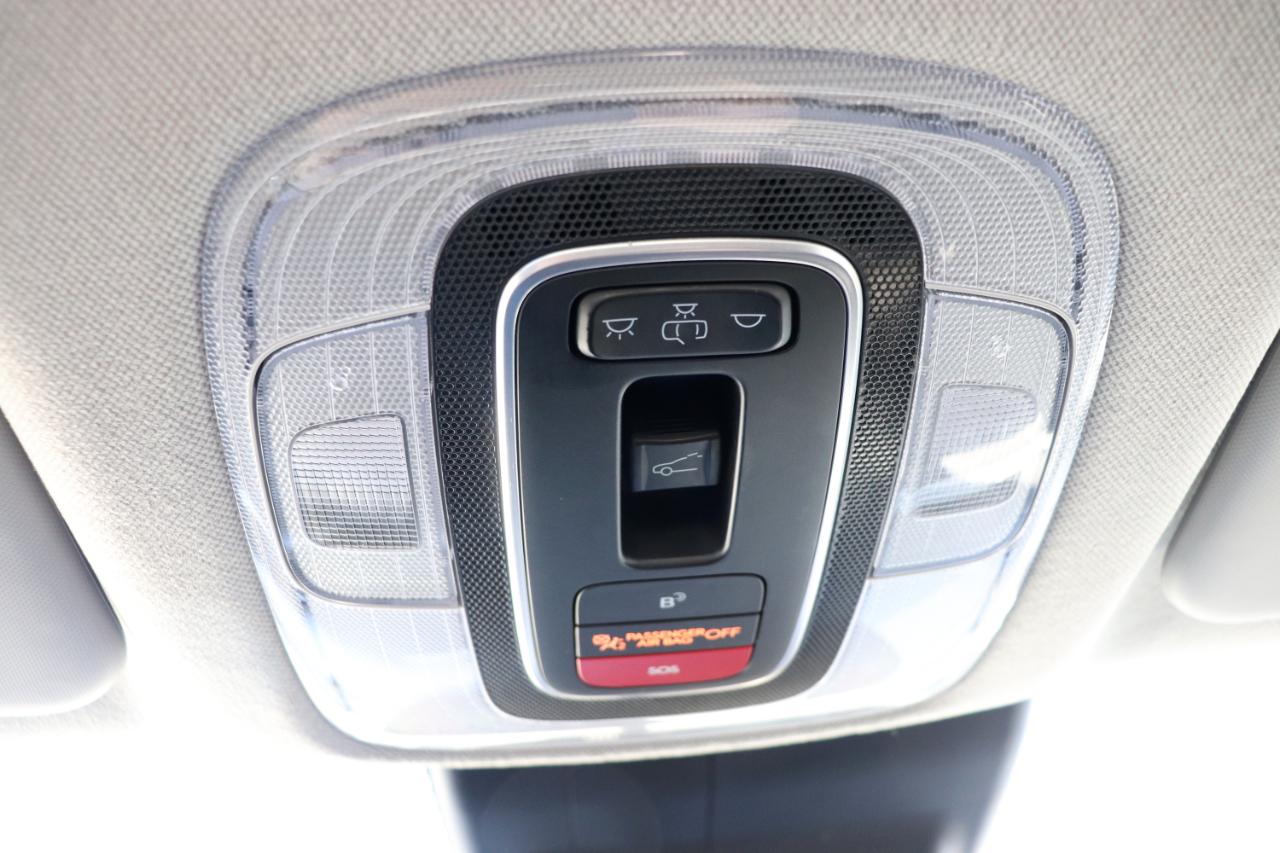 Hyundai Elantra SEL Convenience IVT 2025