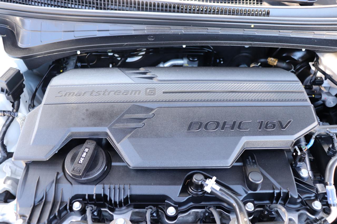 Hyundai Elantra SEL Convenience IVT 2025