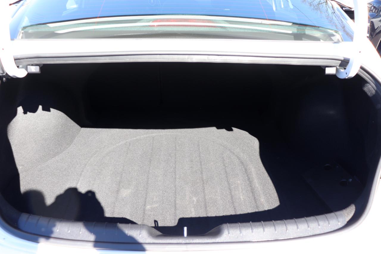 Hyundai Elantra SEL Convenience IVT 2025