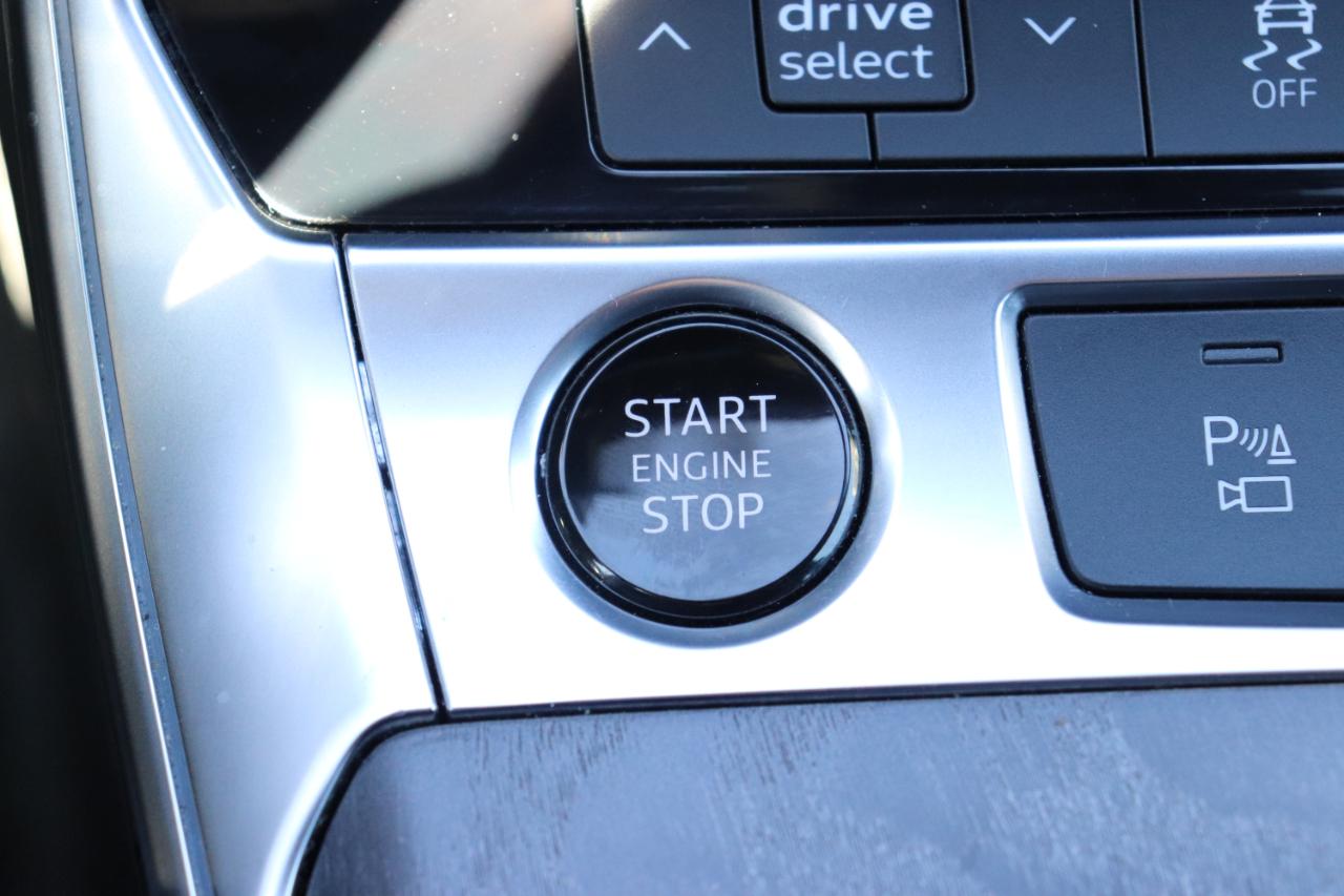 Audi A6 Sedan Premium Plus 45 TFSI quattro 2024