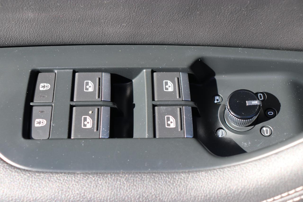 Audi A6 Sedan Premium Plus 45 TFSI quattro 2024