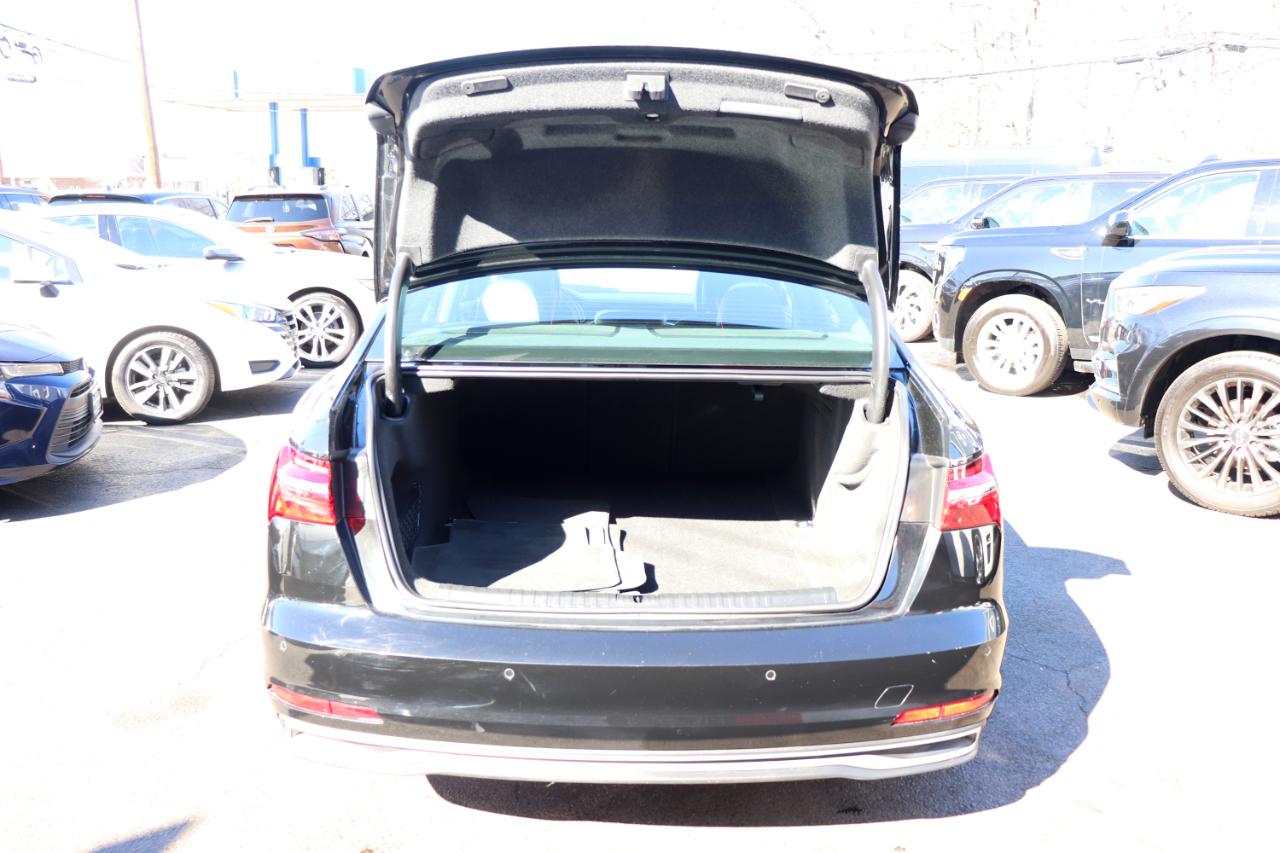 Audi A6 Sedan Premium Plus 45 TFSI quattro 2024